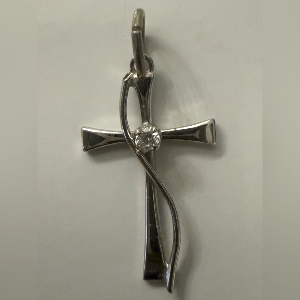 Vintage Signed Sterling Silver Diamond Cross Necklace Pendant - Picture 2 of 6